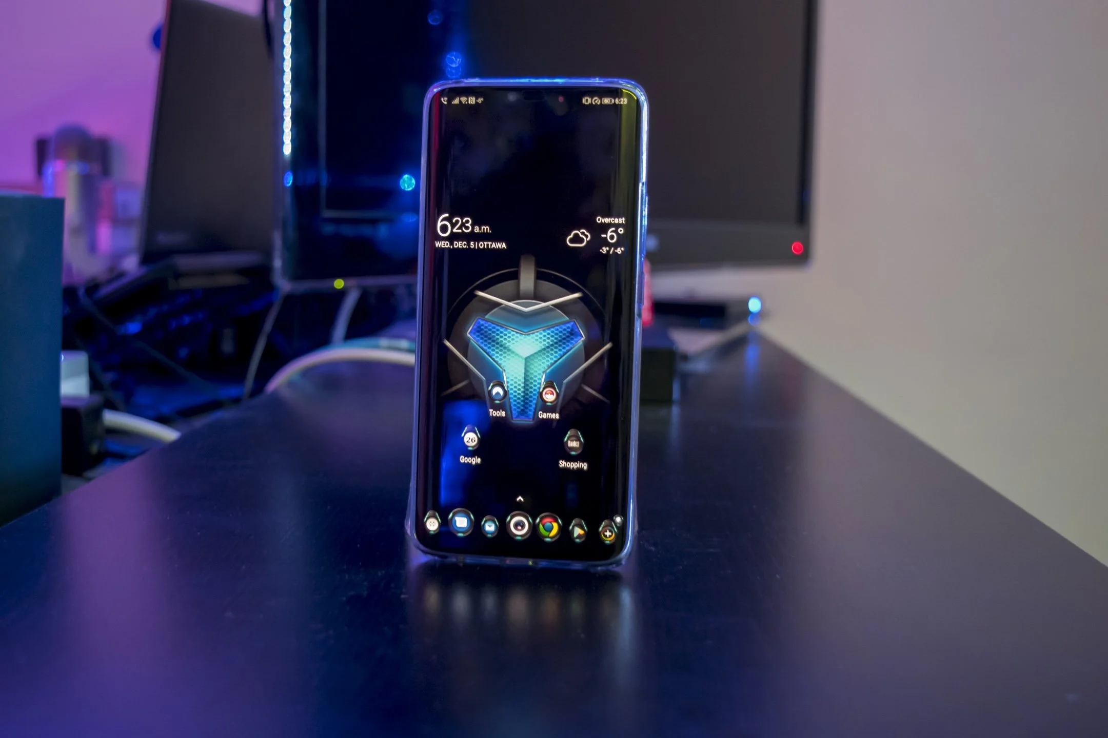 Huawei Mate 20 Pro review by Martin Guay